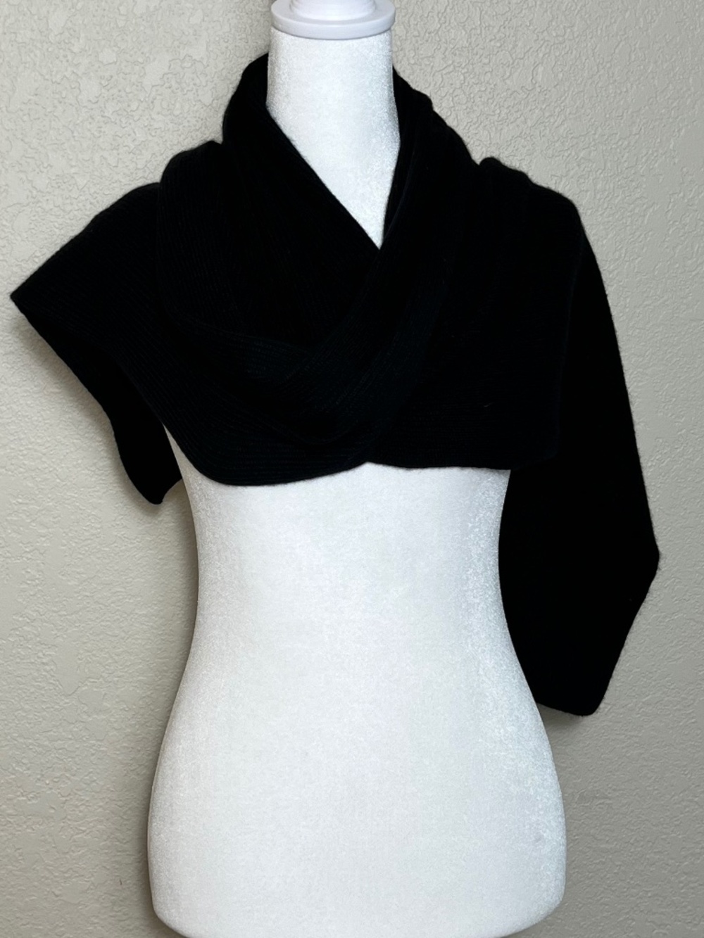 Celeste 100% Cashmere Ribbed Scarf - Picture 2 of 7